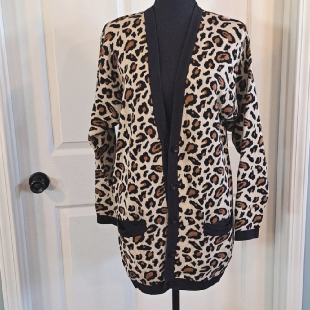 Casual Corner Vintage Cotton Blend Knit Leopard Print Button Cardigan Sweater